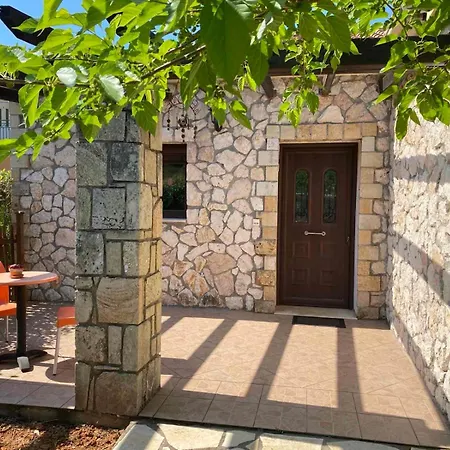 Villa Dimitra *