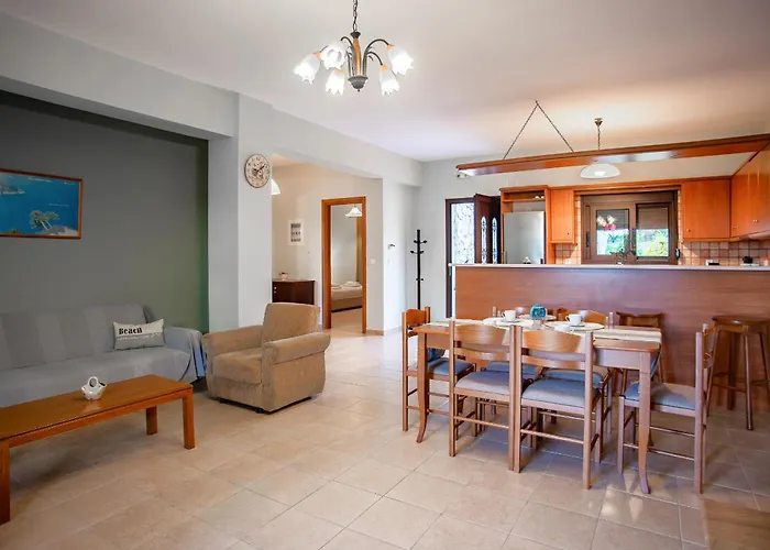 Dimitra Villa Vlachata